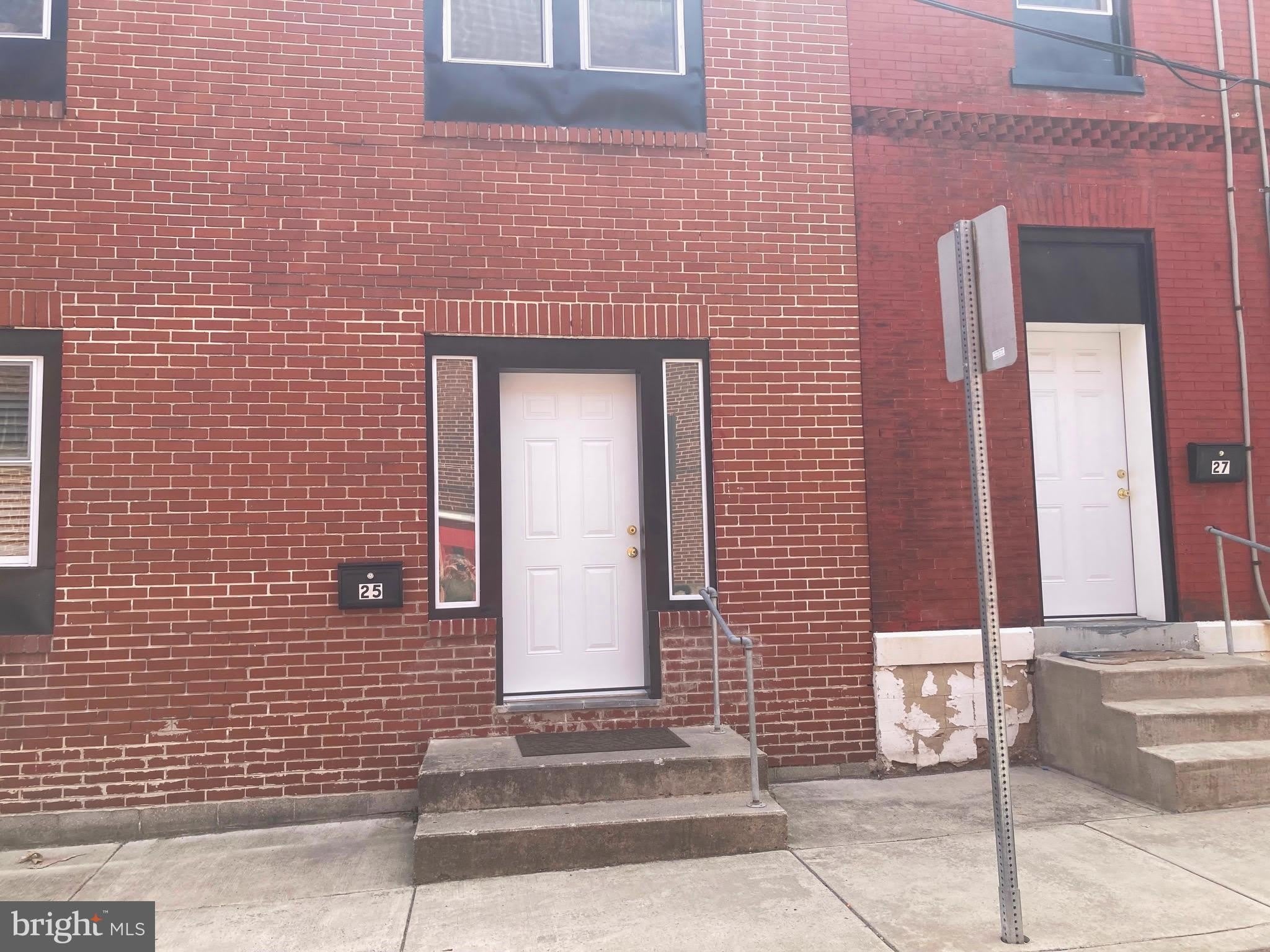 25 Marble Street – photo 1 of 9