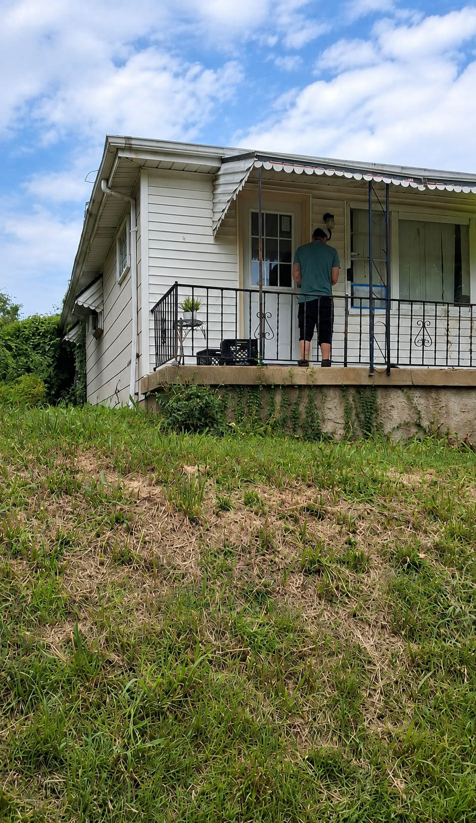 1039 Gimblin Street – photo 1