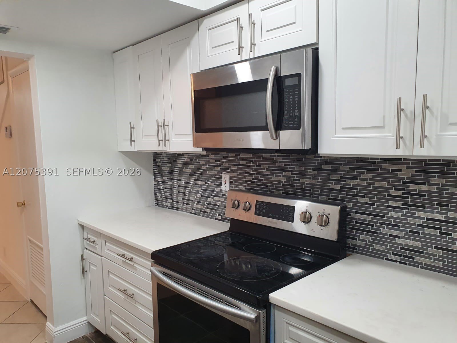 3551 NW 95th Ter – photo 1