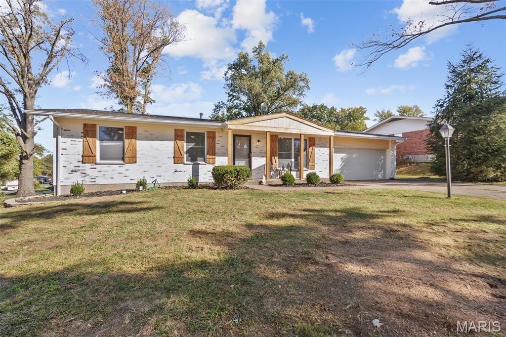 12191 Lake Meade Drive – photo 1 of 23