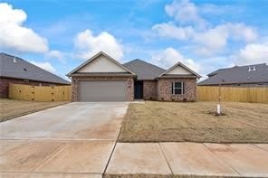 146 N Banner Avenue – photo 1 of 21