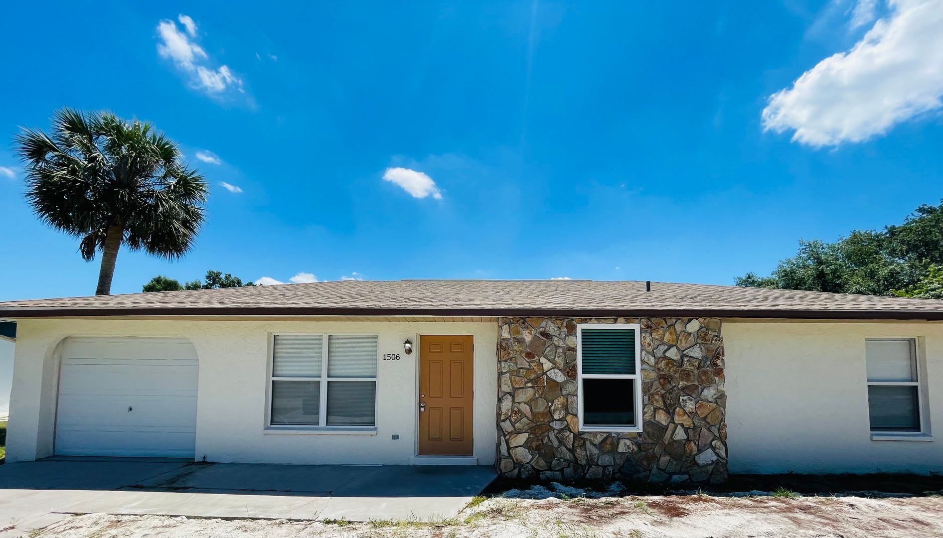 PORT CHARLOTTE ANNUAL RENTAL – photo 1