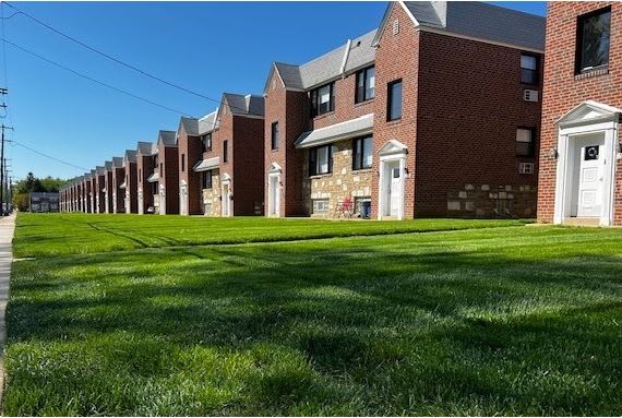 Parkview Manor – photo 1
