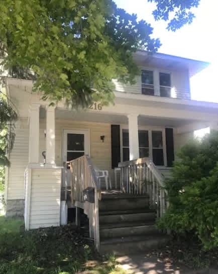 216 2nd Avenue – photo 1