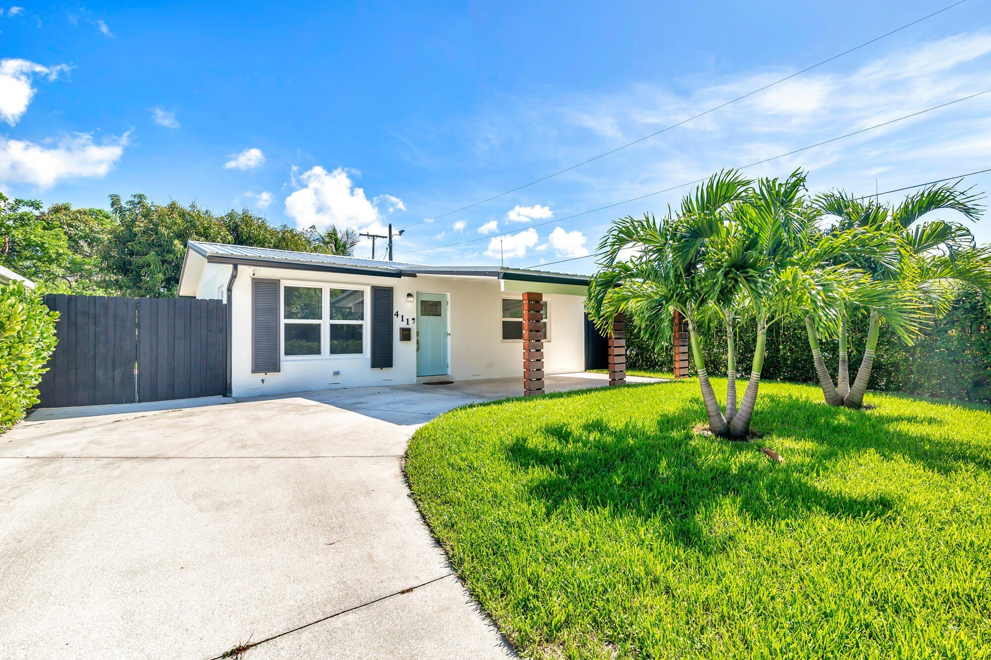 411 SUMMA Street – photo 1