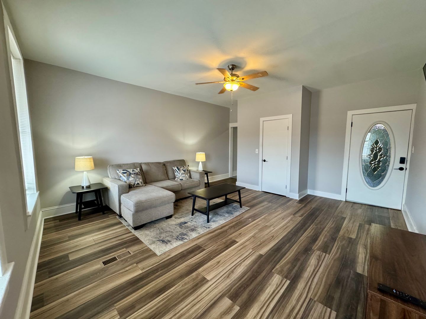 Say Hello to Your New Address – photo 1 of 8