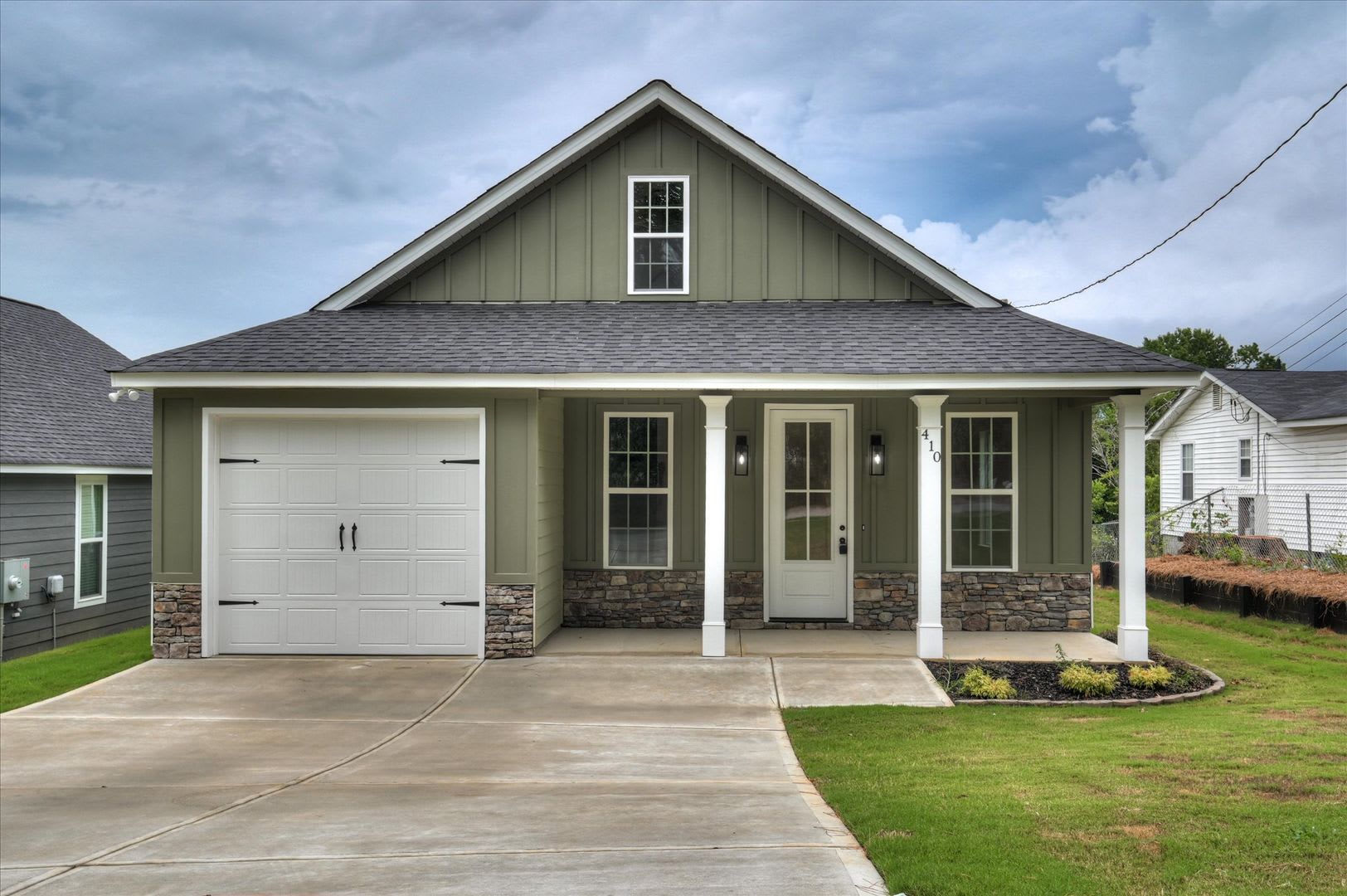 Home For Rent – photo 1