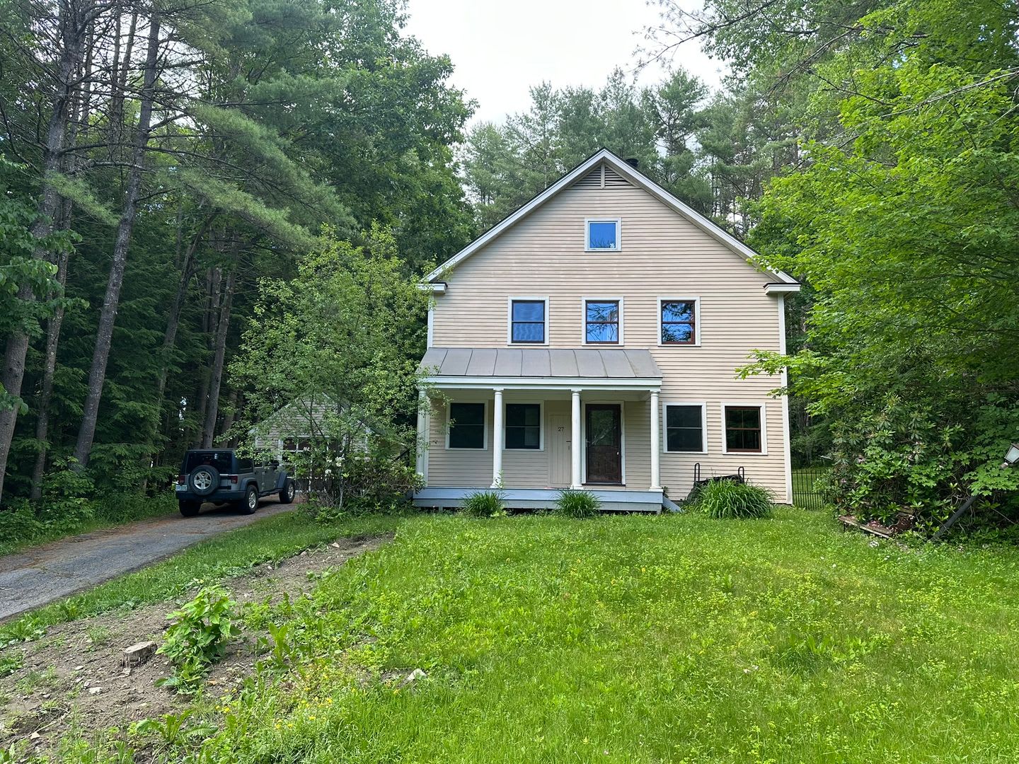 3 Bedroom 2.5 Bath in Hanover – photo 1 of 17
