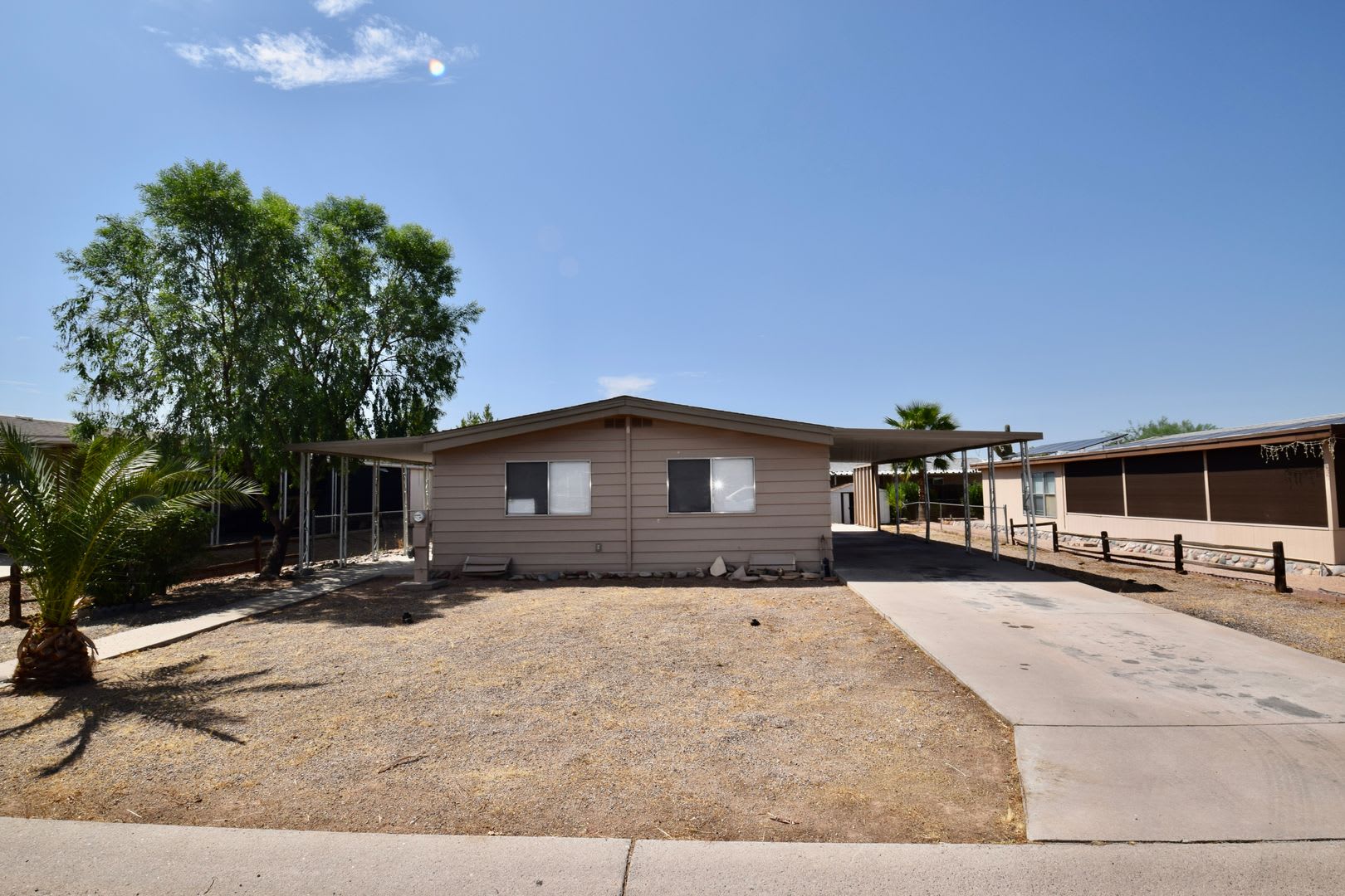 3 bed 2 bath Mesa home in a quiet neighborhood! – photo 1