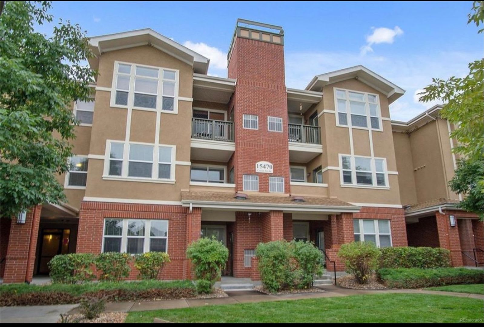 0 Deposit Option Dove Valley Absolutely Immaculate 3 Bed Plus Desk Alcove And Bonus Room Open Floorplan Large Kitchen Patio – photo 1 of 33