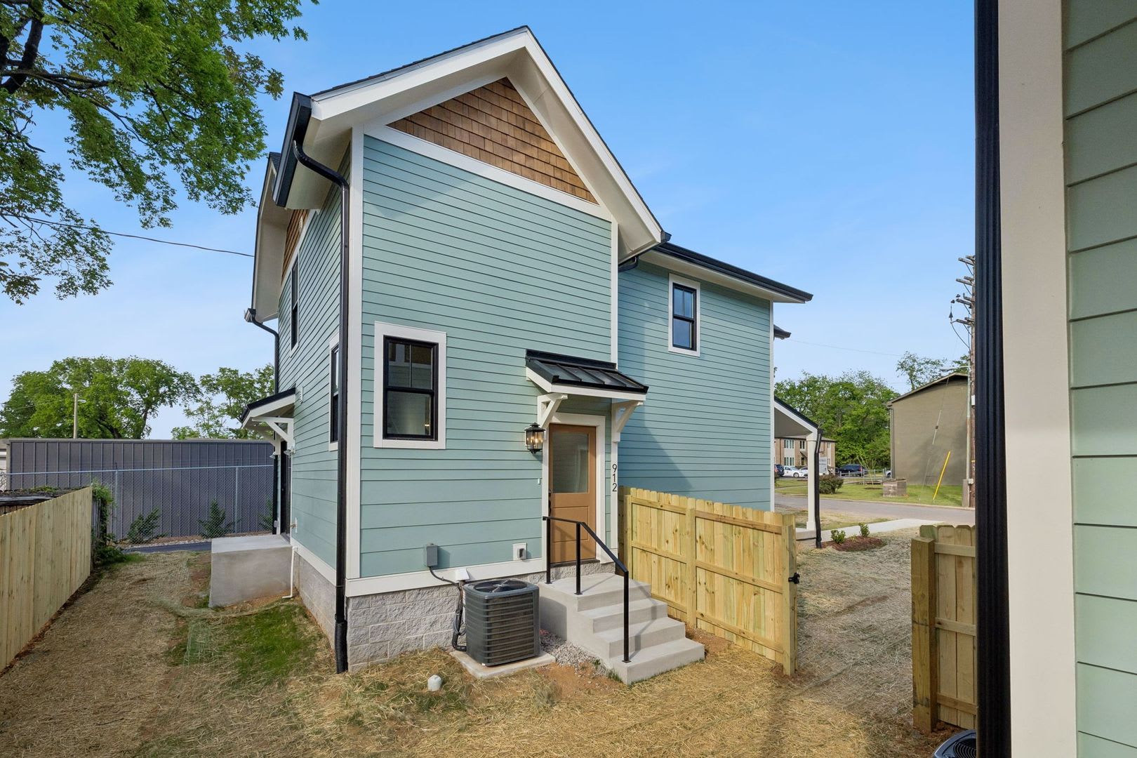 Fabulous 1 bedroom East Nashville New Construction – photo 1