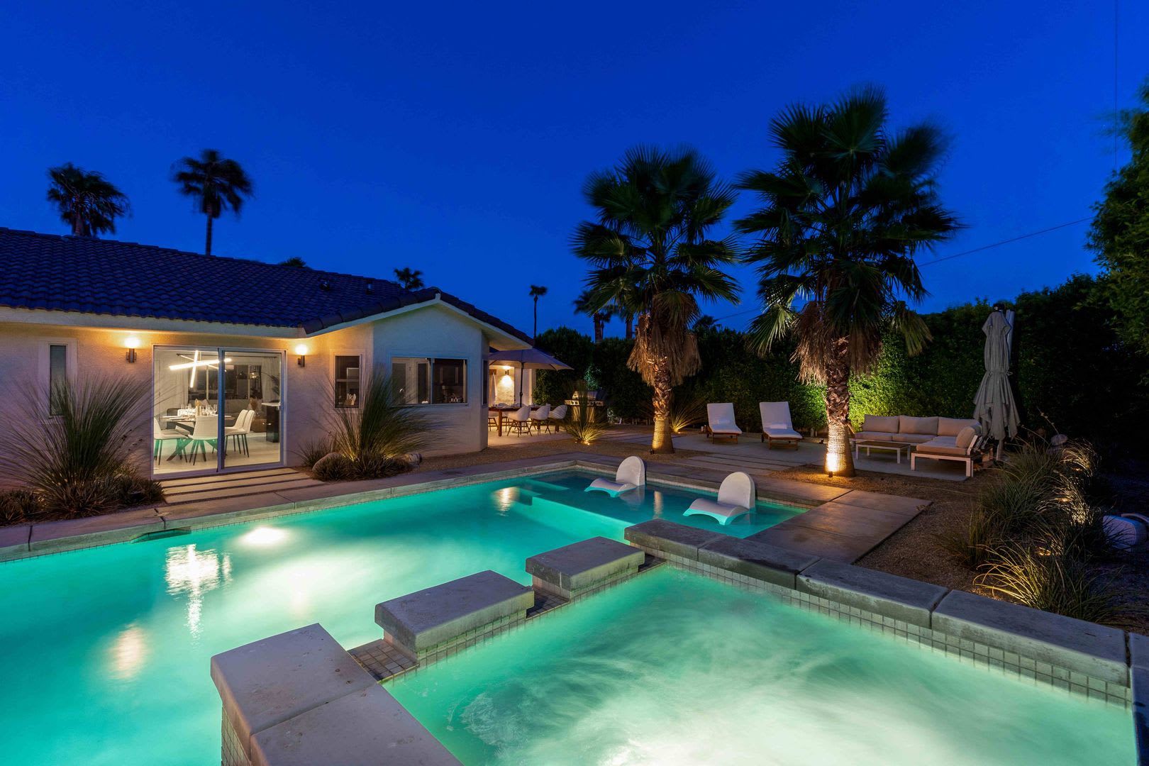 Luxury Oasis with Pool in Palm Springs (Monthly Only – photo 1