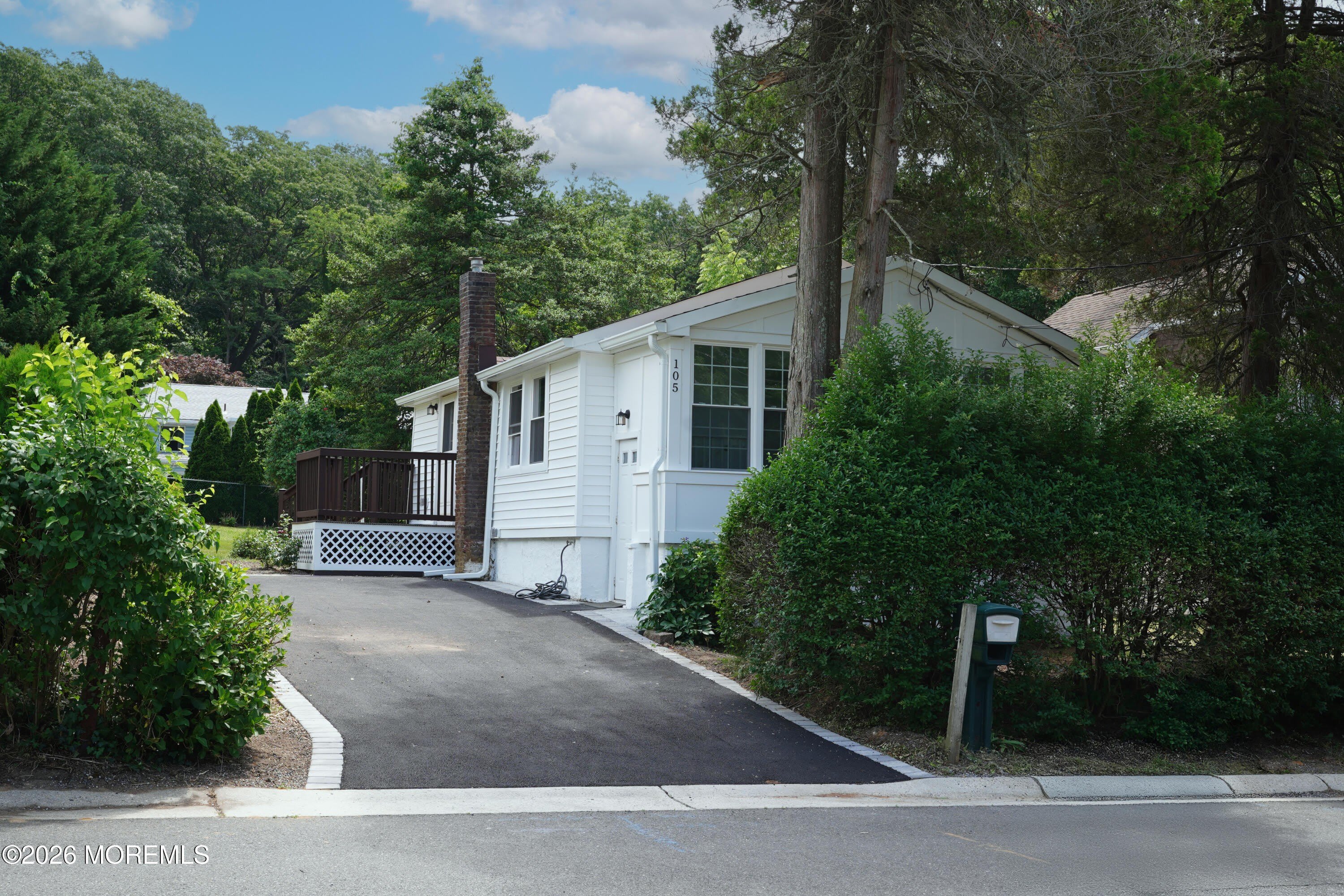 105 Owens Avenue – photo 1