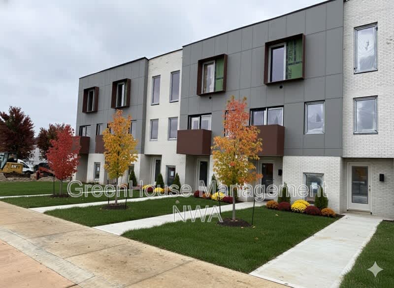 838 SE 8th Street – photo 1