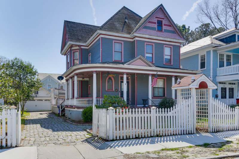 1051 Naval Ave – photo 1
