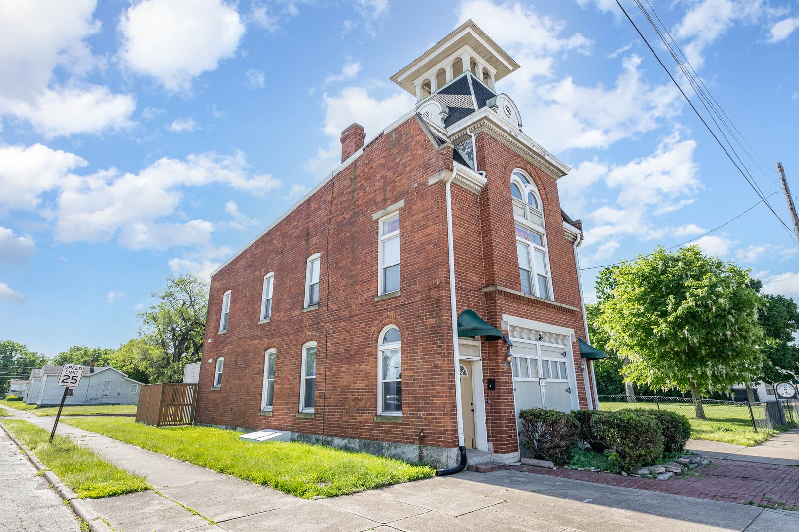 Funky Firehouse Renovated Into Modern 2 Bdr 1 Bath – photo 1 of 168