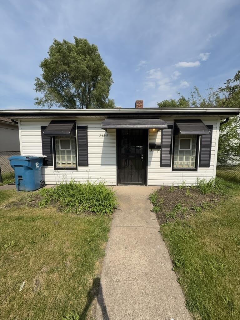 2425 Prospect Street – photo 1