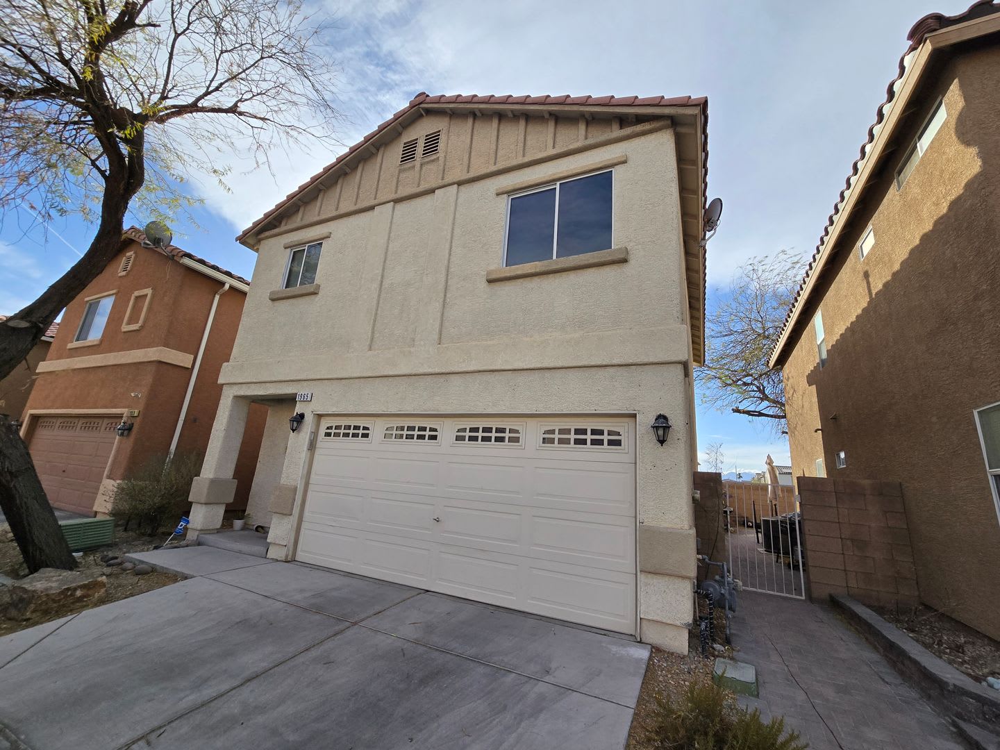 Charming Two Story Townhouse In North Las Vegas Move In Special – photo 1