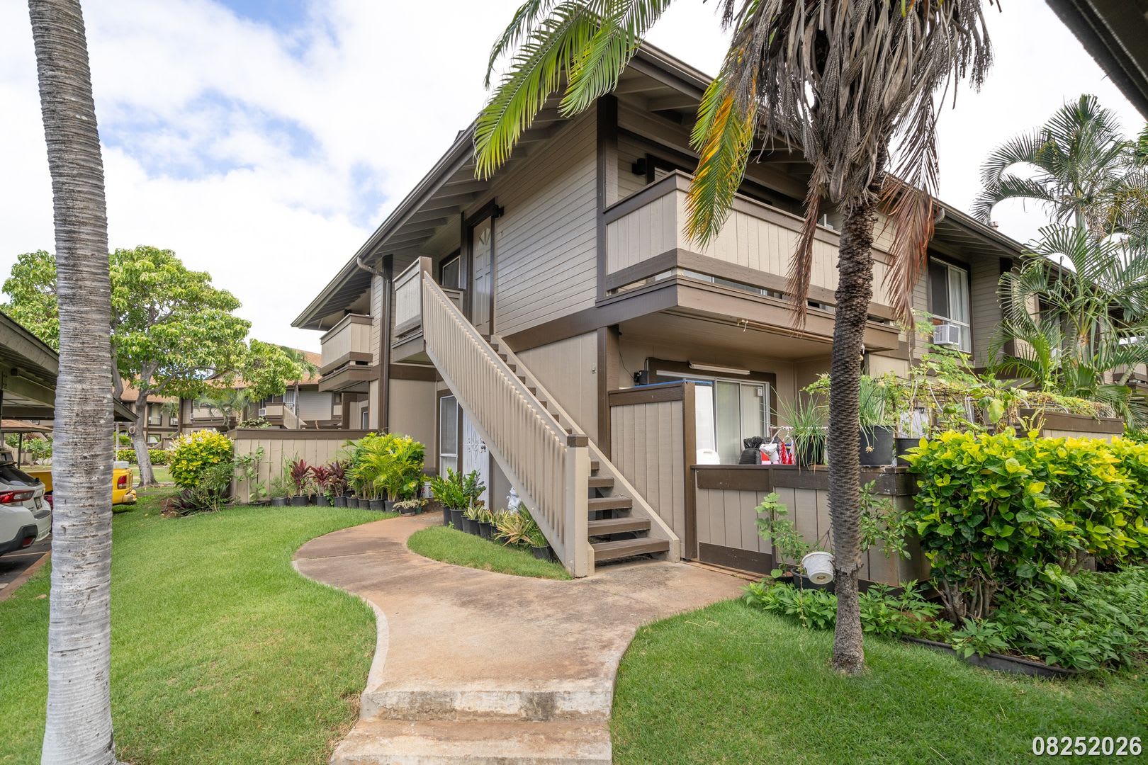 Comfortable Ewa Beach Living – 2-Bed, 1.5-Bath in Palm Villas – photo 1 of 20