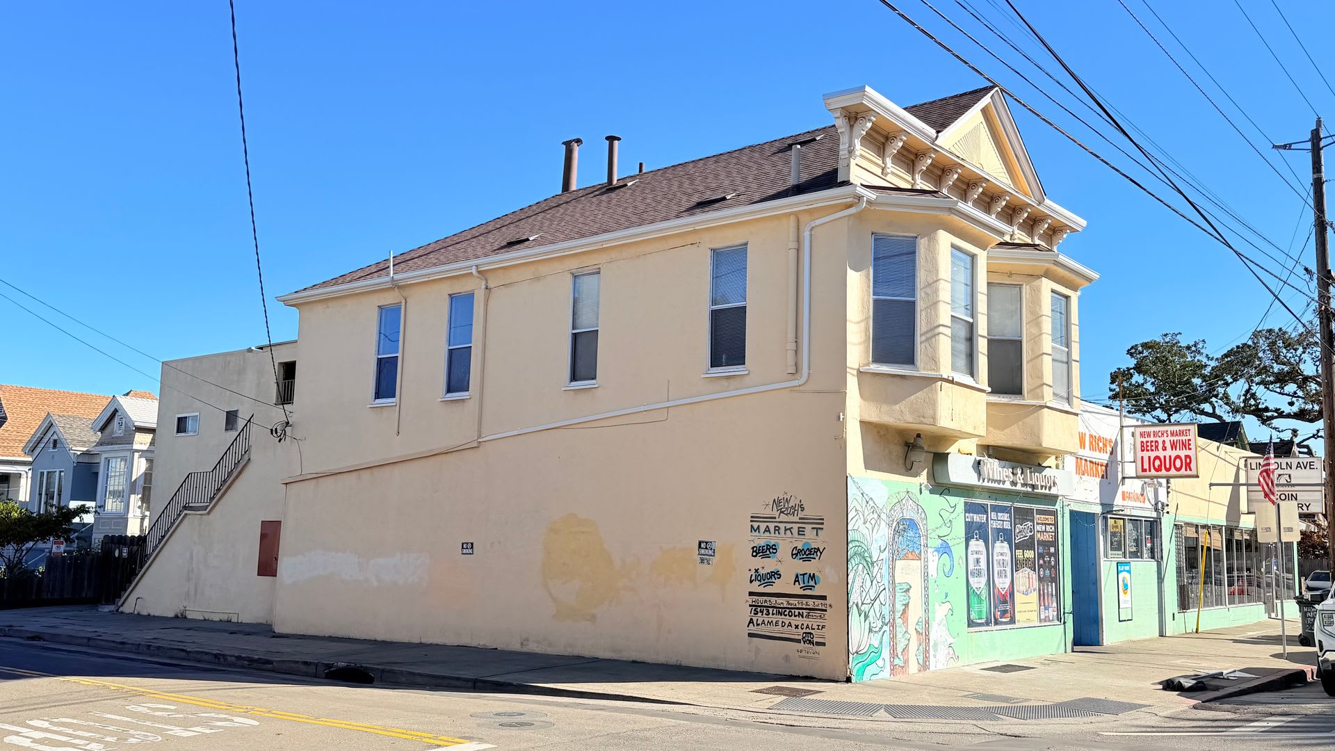 1545 Lincoln Ave – photo 1