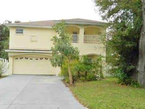 Beautiful 4 bedrooms 2.5 bathrooms Two-Story Single Family Home Located in Brandon FL! – photo 1