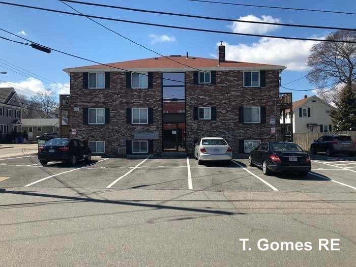 243 Lake St. – photo 1 of 10