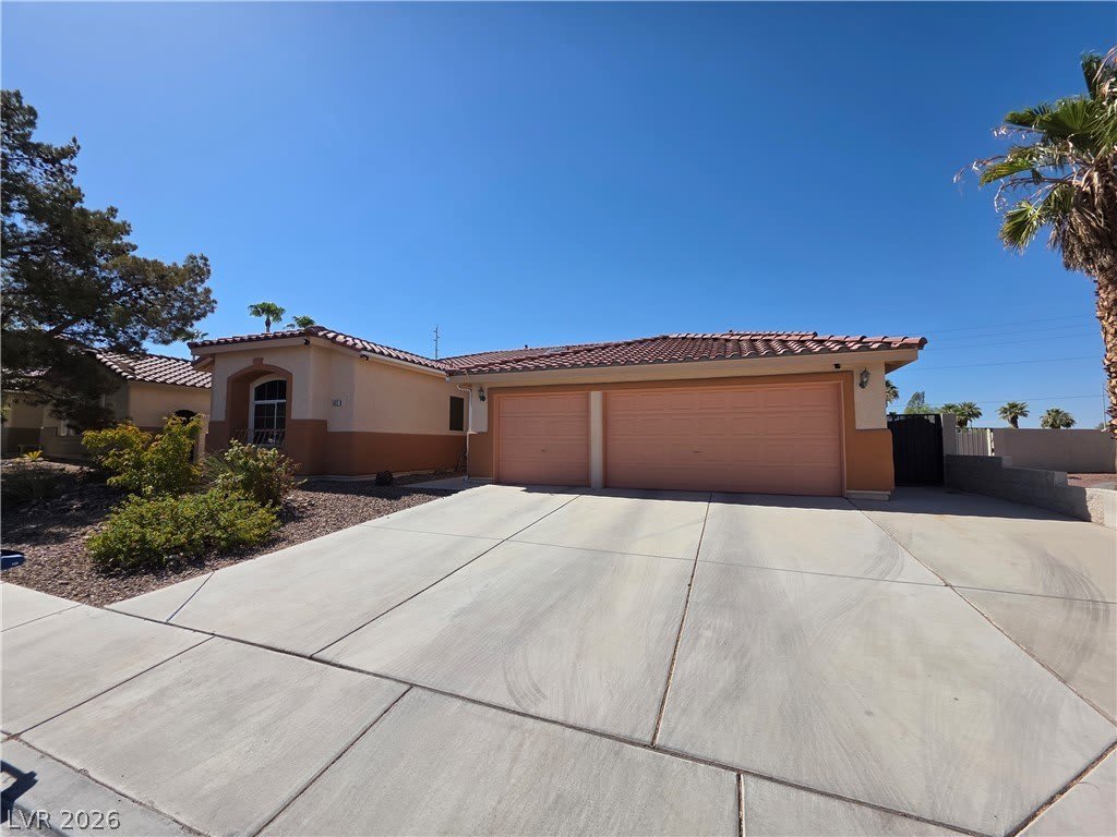 6323 Mahogany Peak Avenue – photo 1