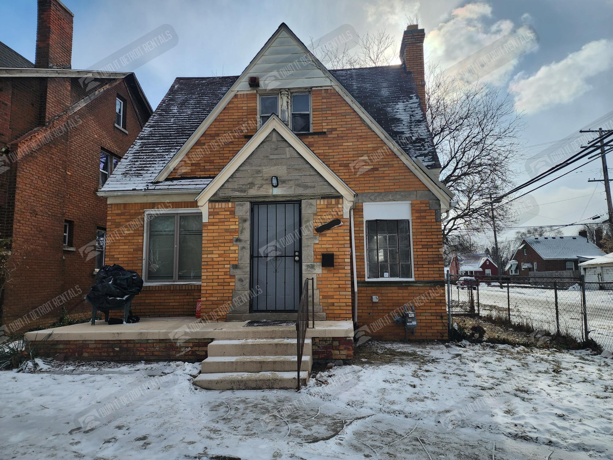 15000 Mayfield St – photo 1