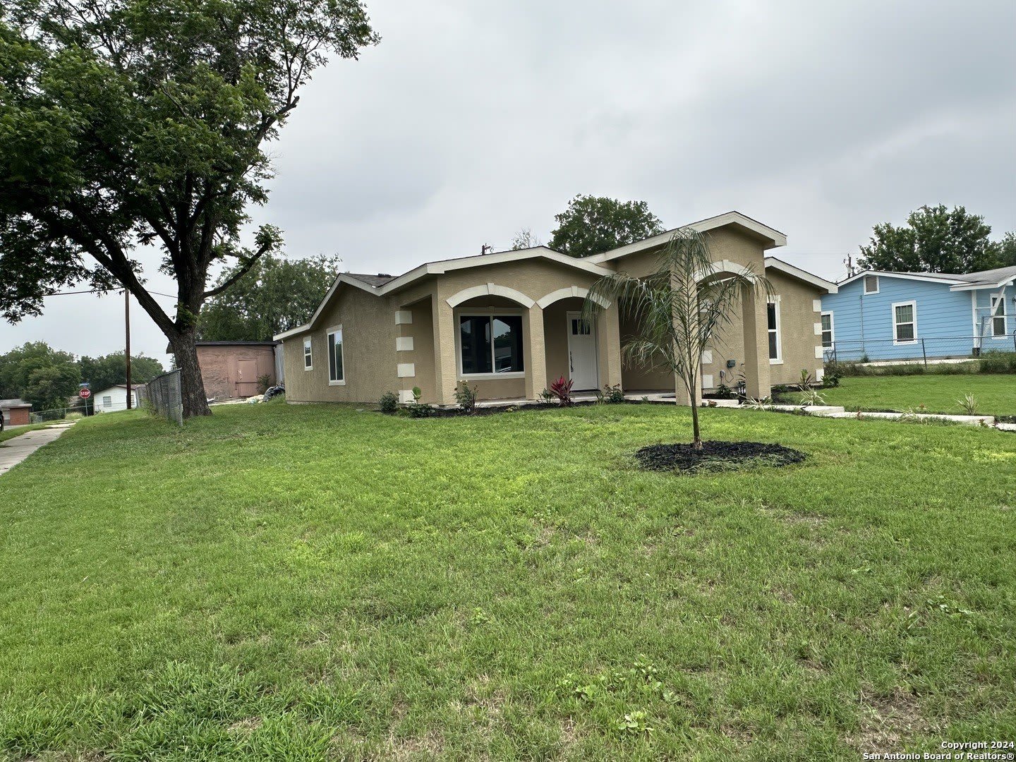 455 Demya Dr – photo 1