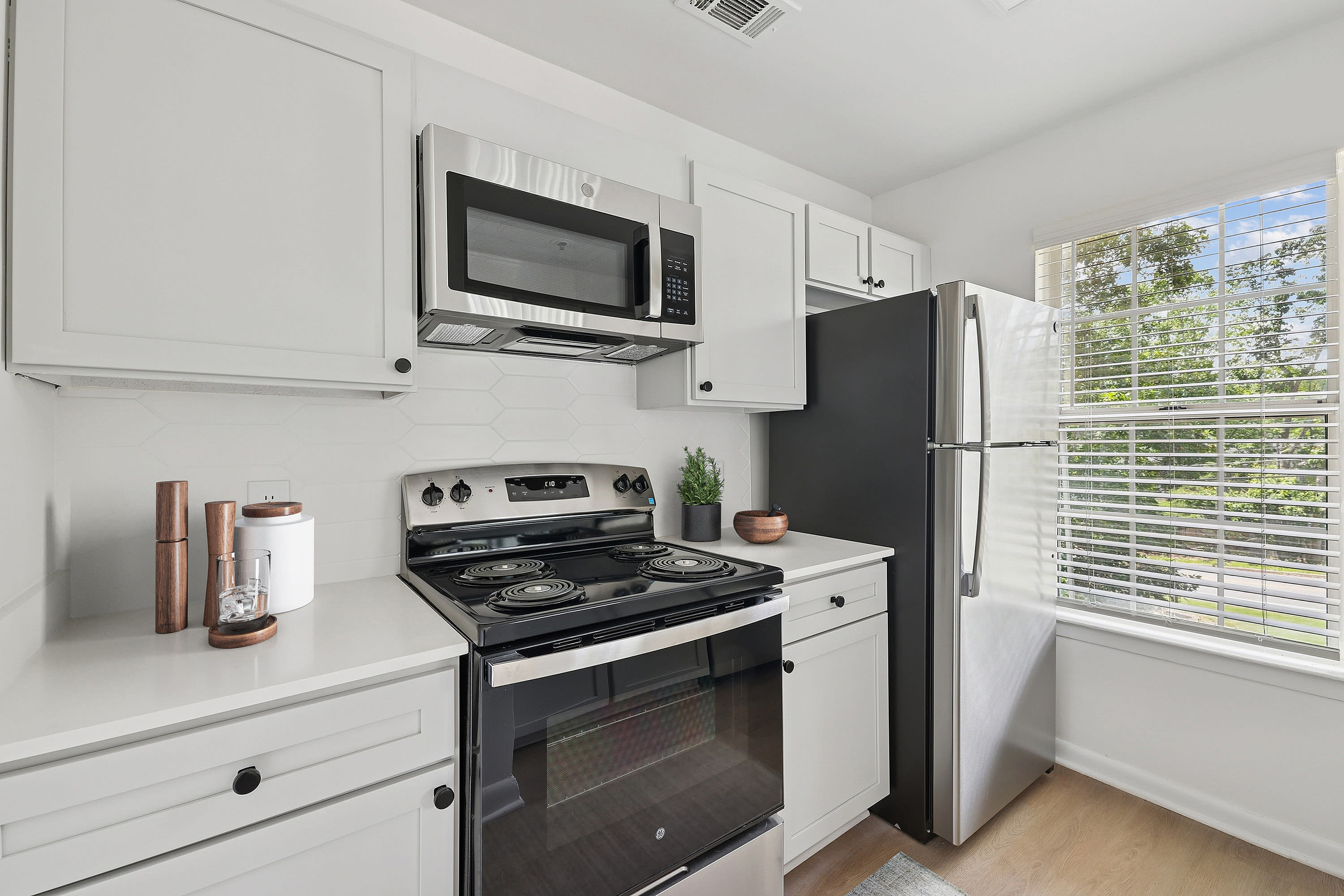 Avana Cityview – photo 1 of 323