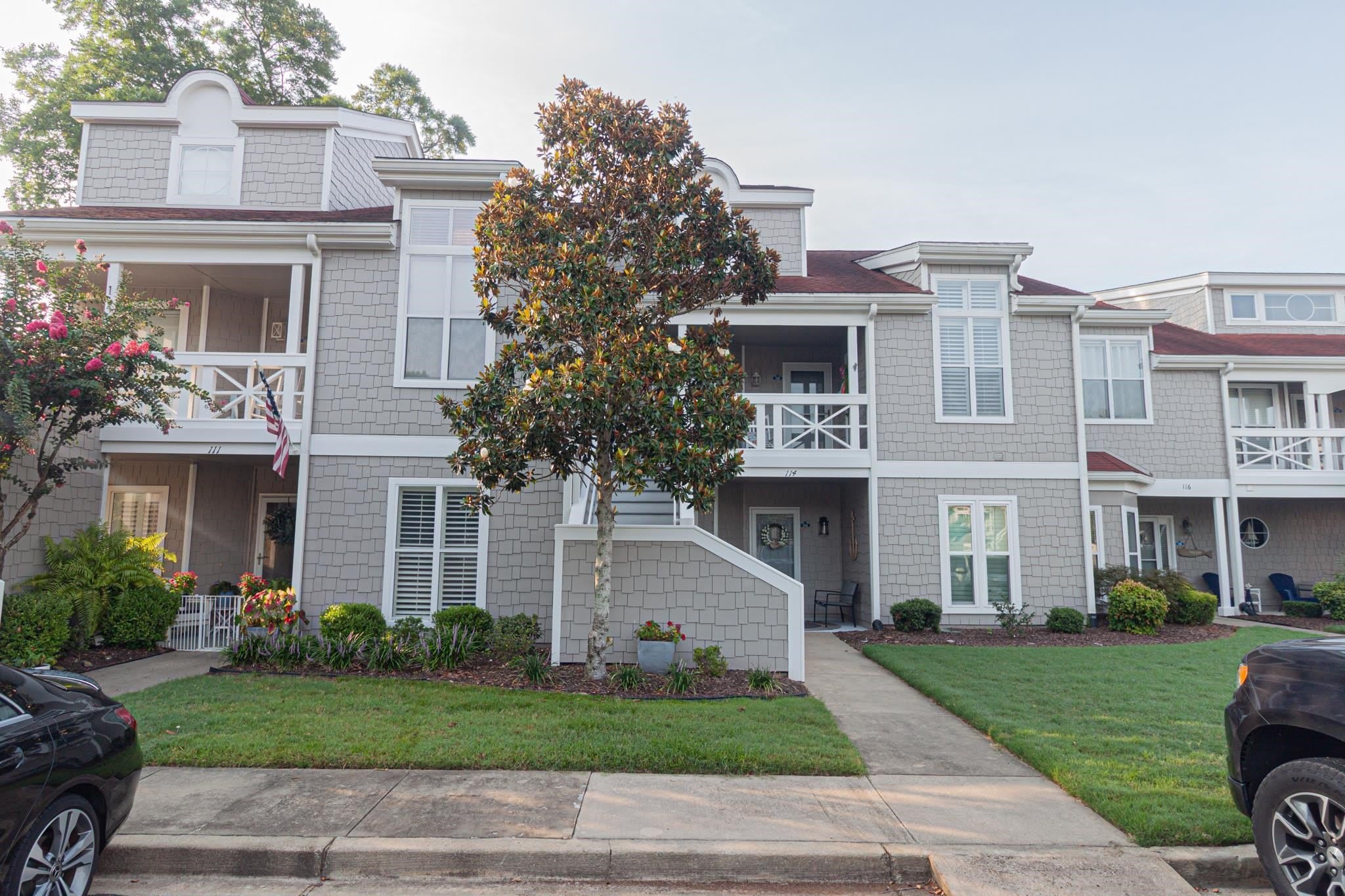 4396 Baldwin Ave – photo 1 of 181