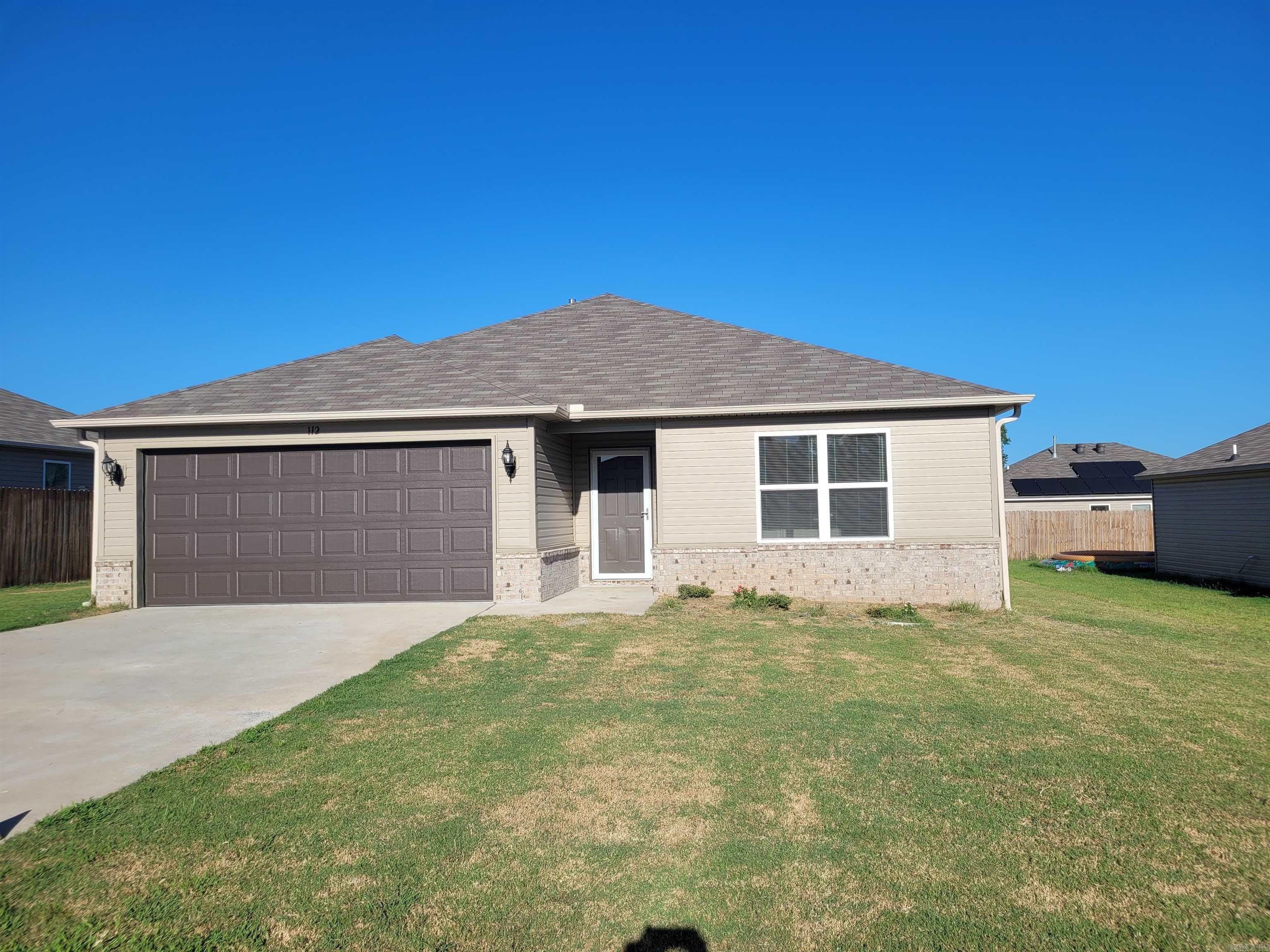 112 Harvest Drive – photo 1 of 15
