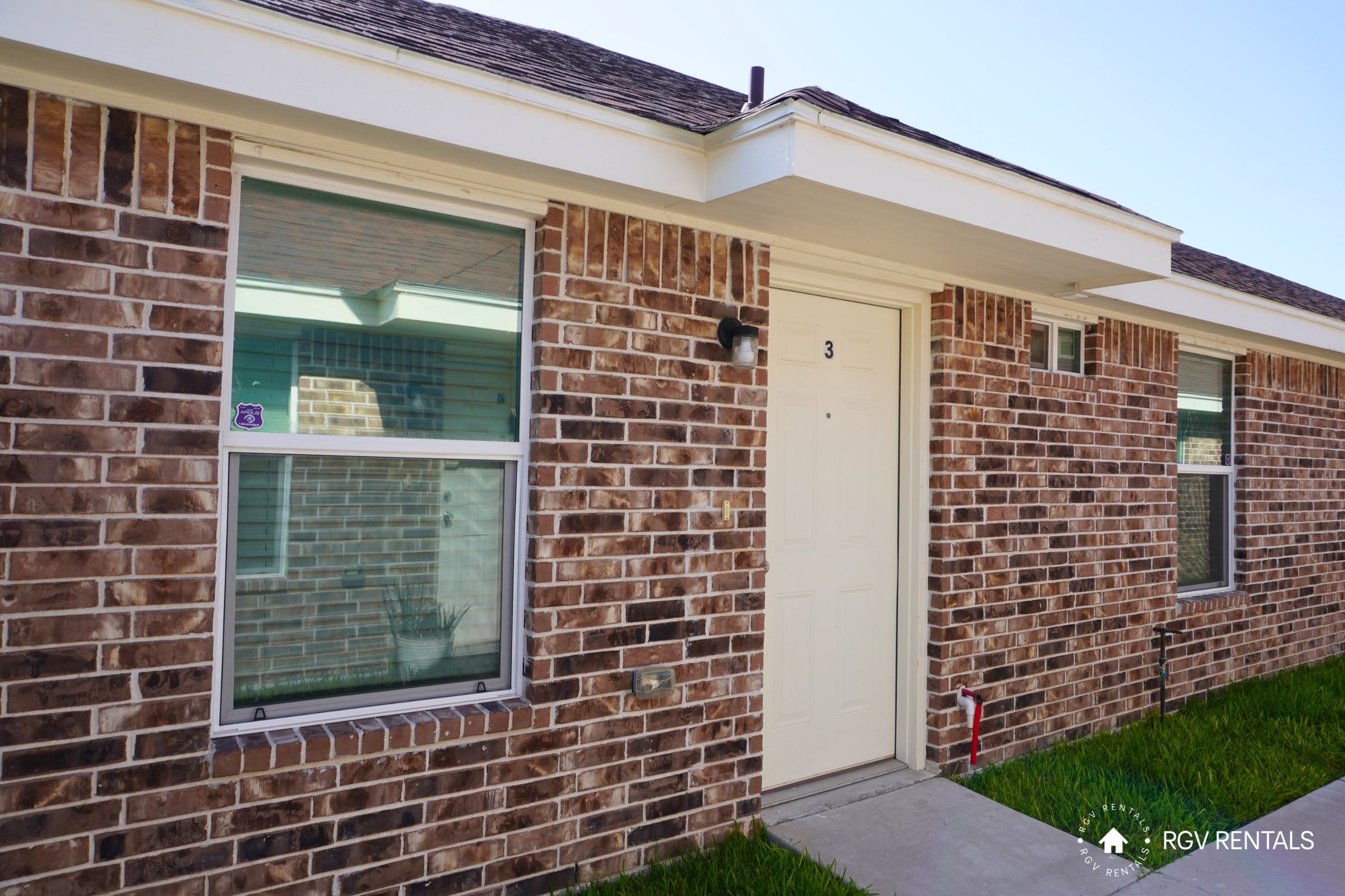 2802 Primrose Avenue – photo 1