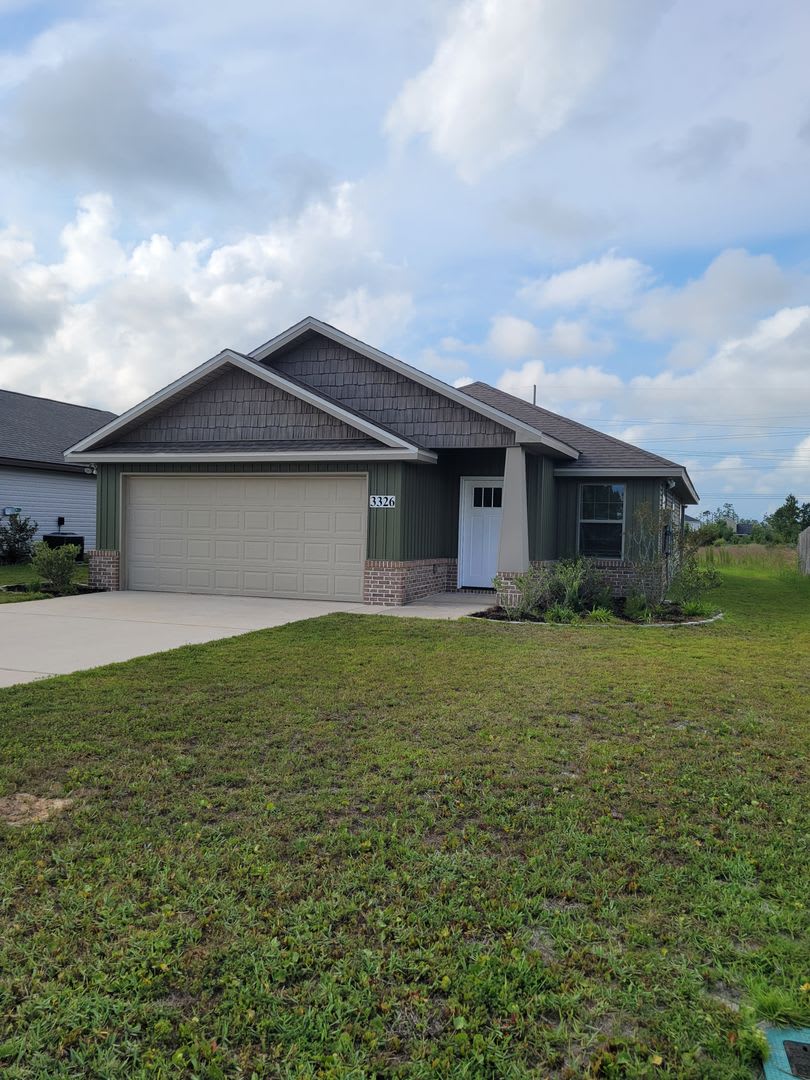 Ten Acre Terrace 3 bedroom 2 bath home w/2 car garage – photo 1 of 20