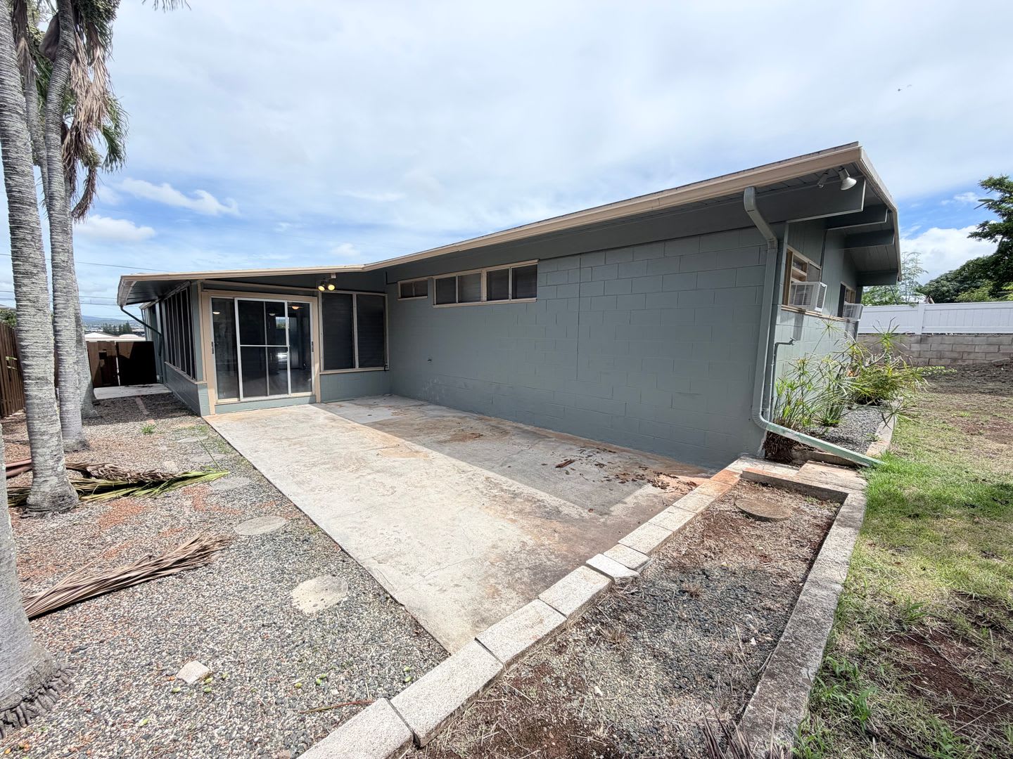 [4 Bed 2 Bath] Single Family Home with Spacious Backyard in Desirable Foster Village – photo 1 of 25