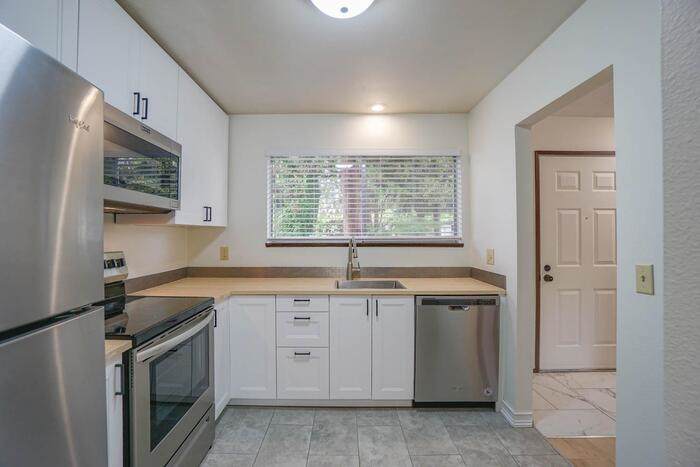 321 Northeast 105th Street – photo 1 of 33