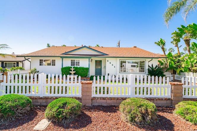 5421 Los Robles Drive – photo 1 of 282