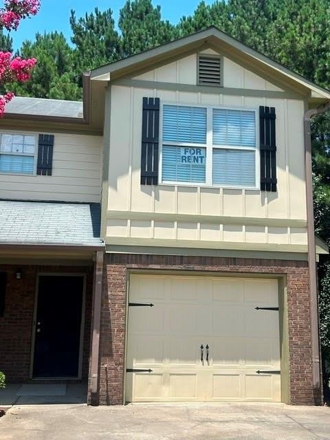 137 Avalon Drive – photo 1 of 13
