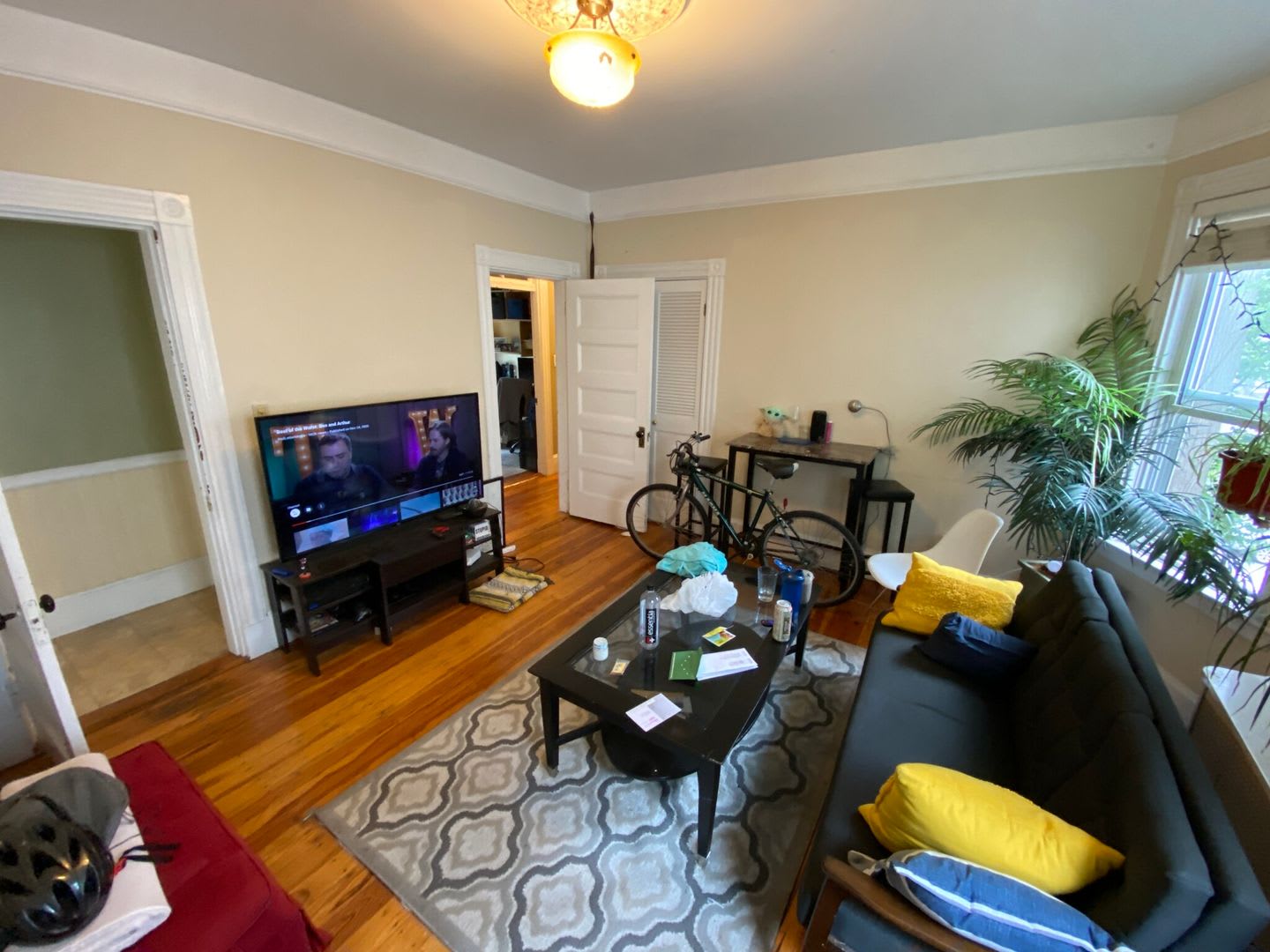 14 Oswald St #2B Boston MA 02120 – photo 1