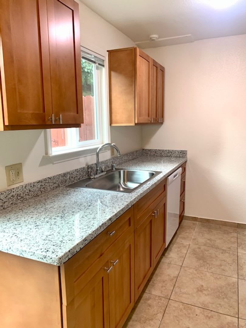268 Douglas Street – photo 1 of 11