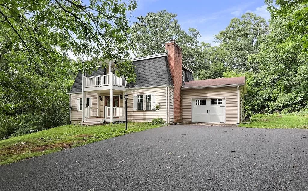 21834 Black Rock Lane – photo 1 of 10