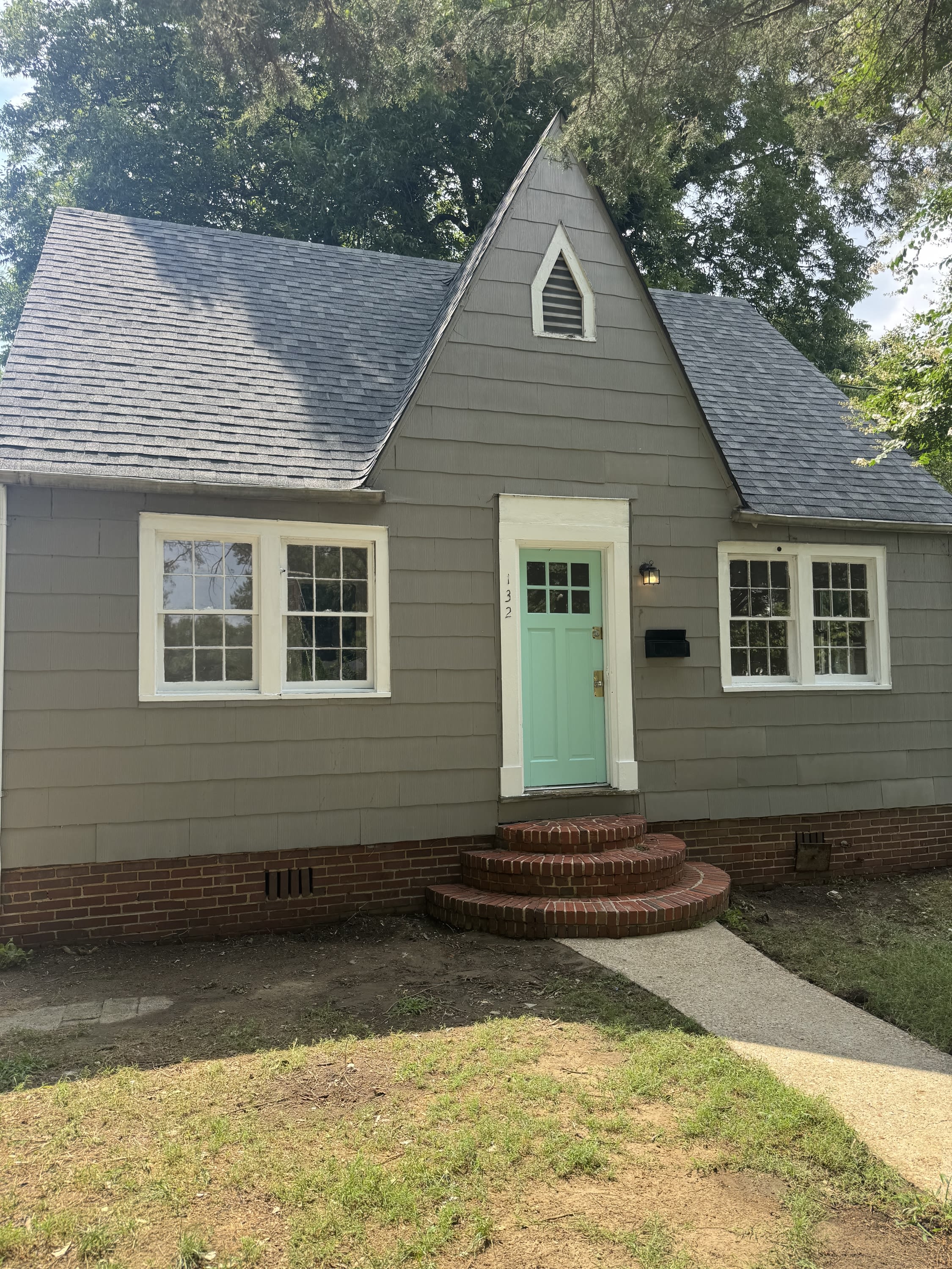 132 South 11th Avenue – photo 1 of 12