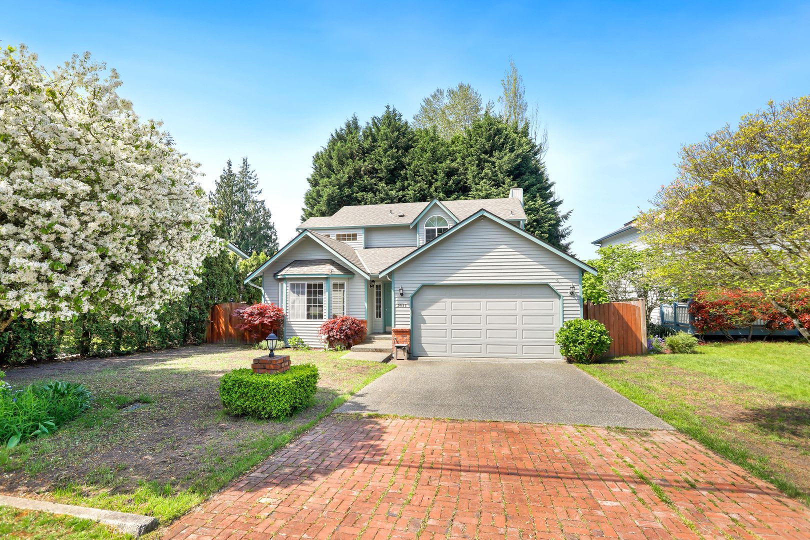 Beautiful Renovated Four Bedroom House for Rent in Renton Washington – photo 1