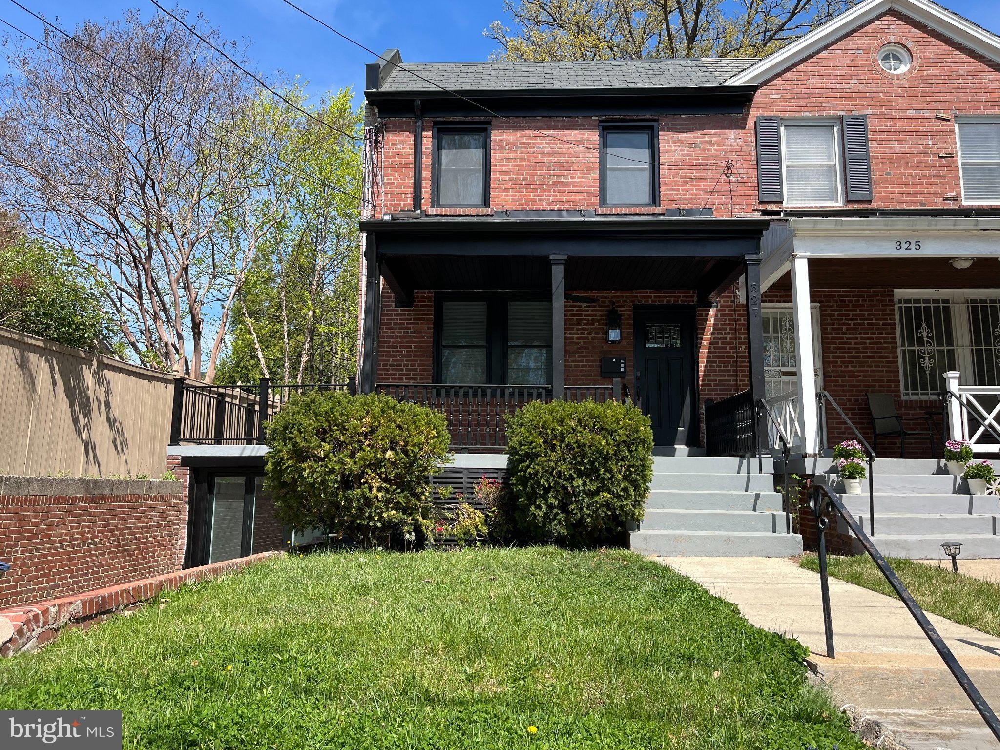 327 WHITTIER Street NW – photo 1