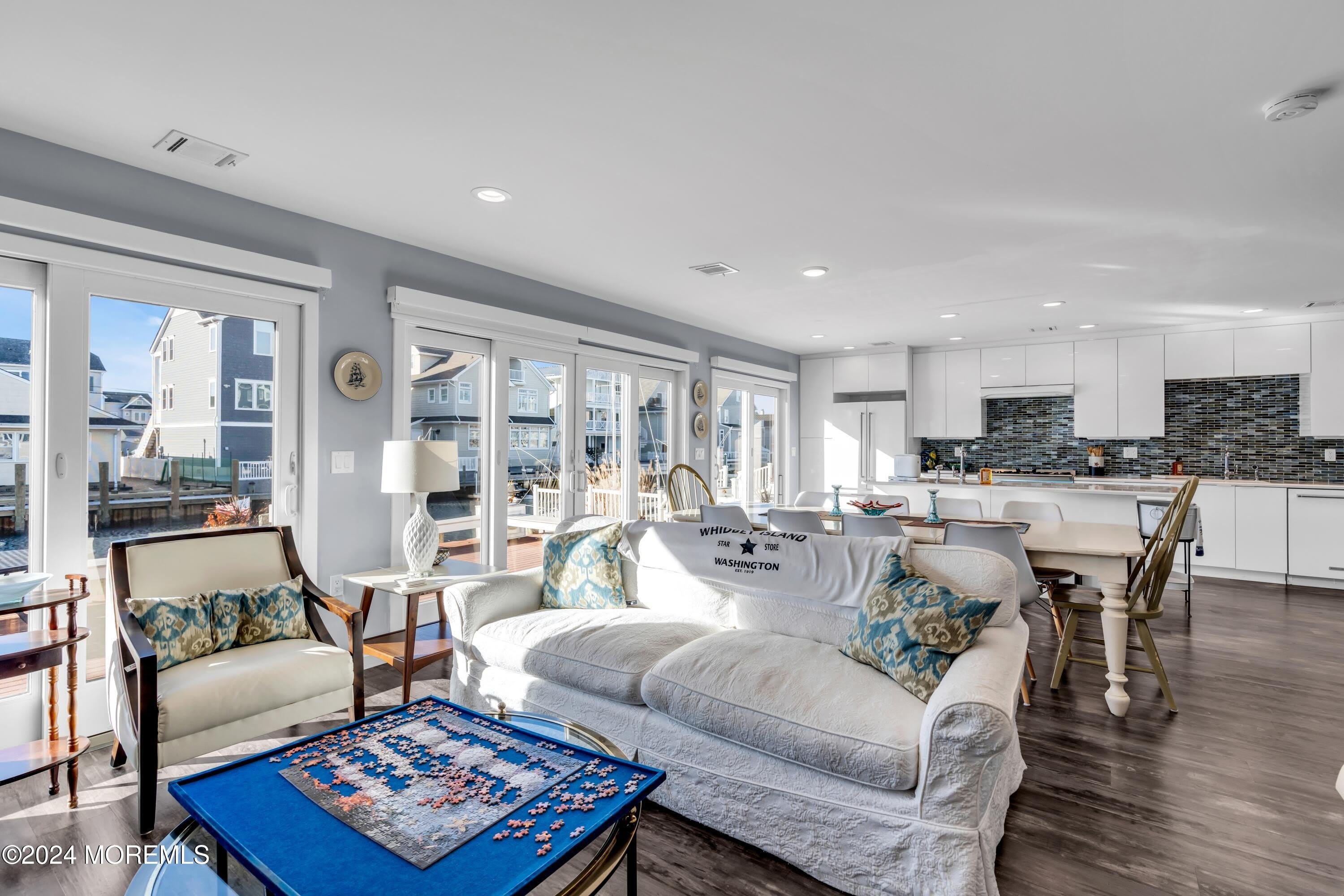 213 Hayes Court – photo 1