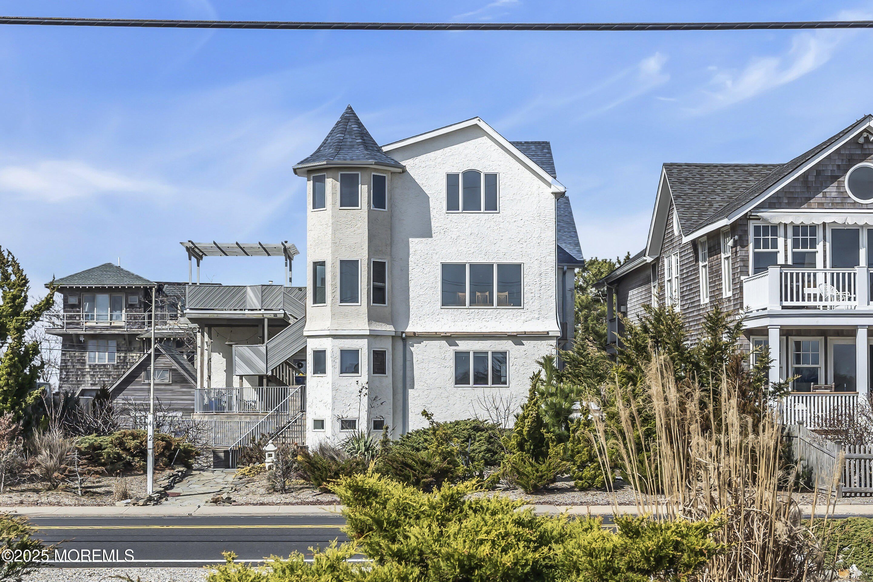 492 Ocean Avenue – photo 1