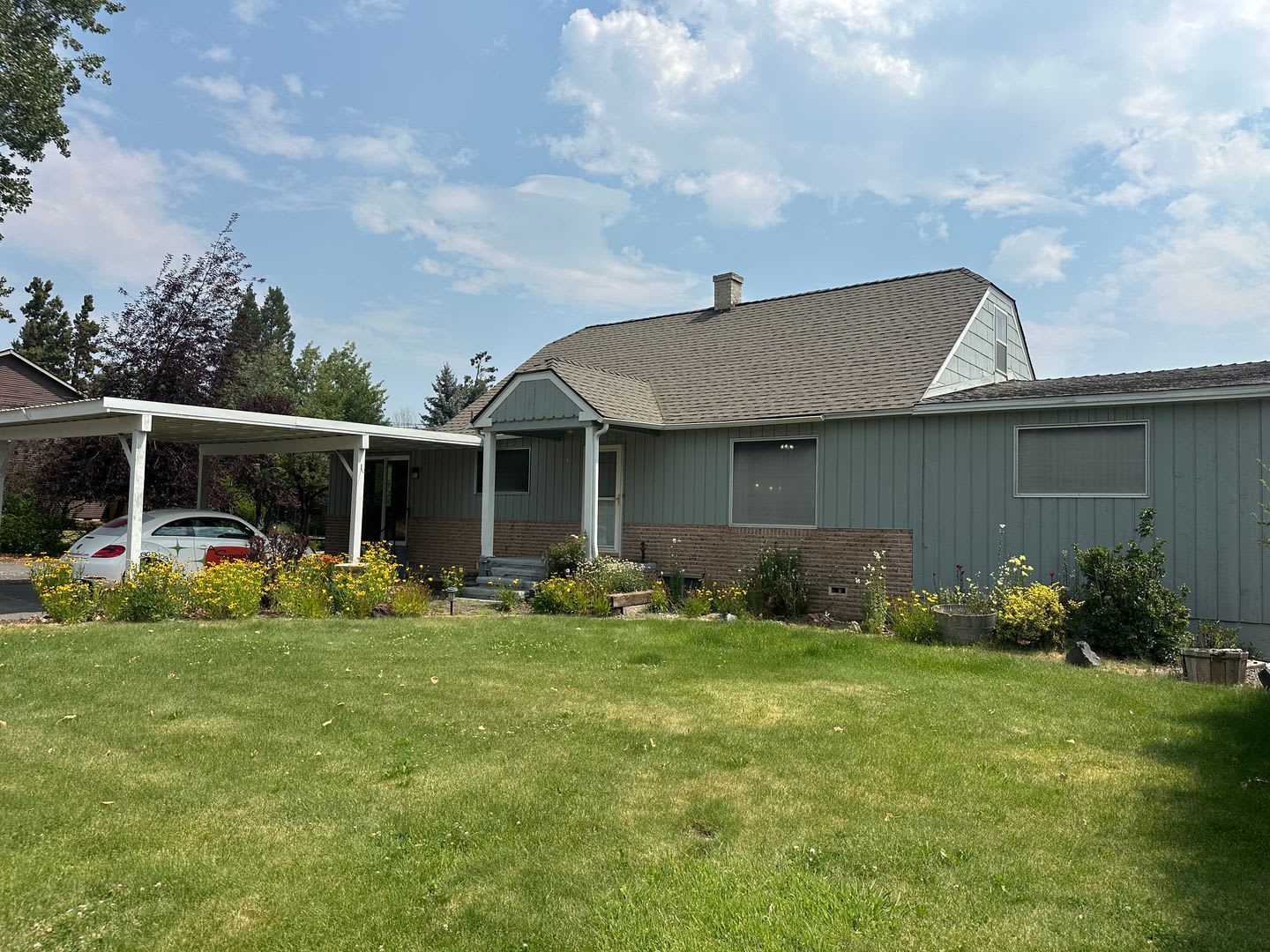 Charming South Bend Home full of Character! RV Parking! – photo 1