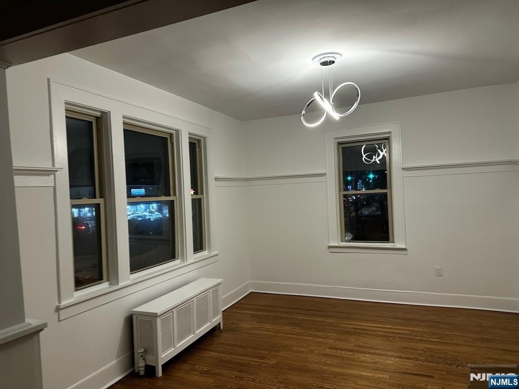186 Main Avenue – photo 1 of 13