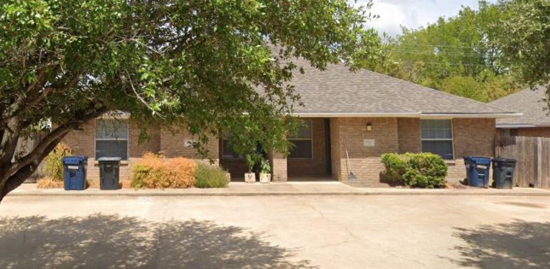 3718 Oldenburg Ln – photo 1 of 3