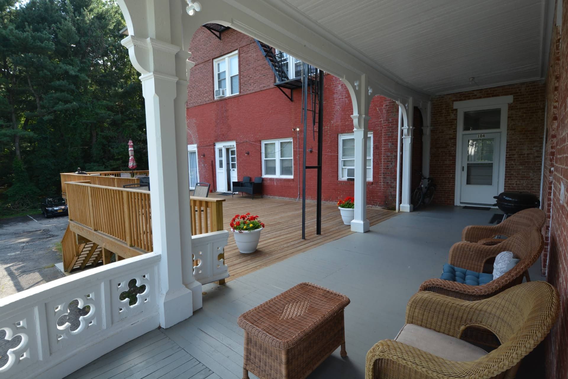 3 Pine Terrace Road – photo 1 of 18
